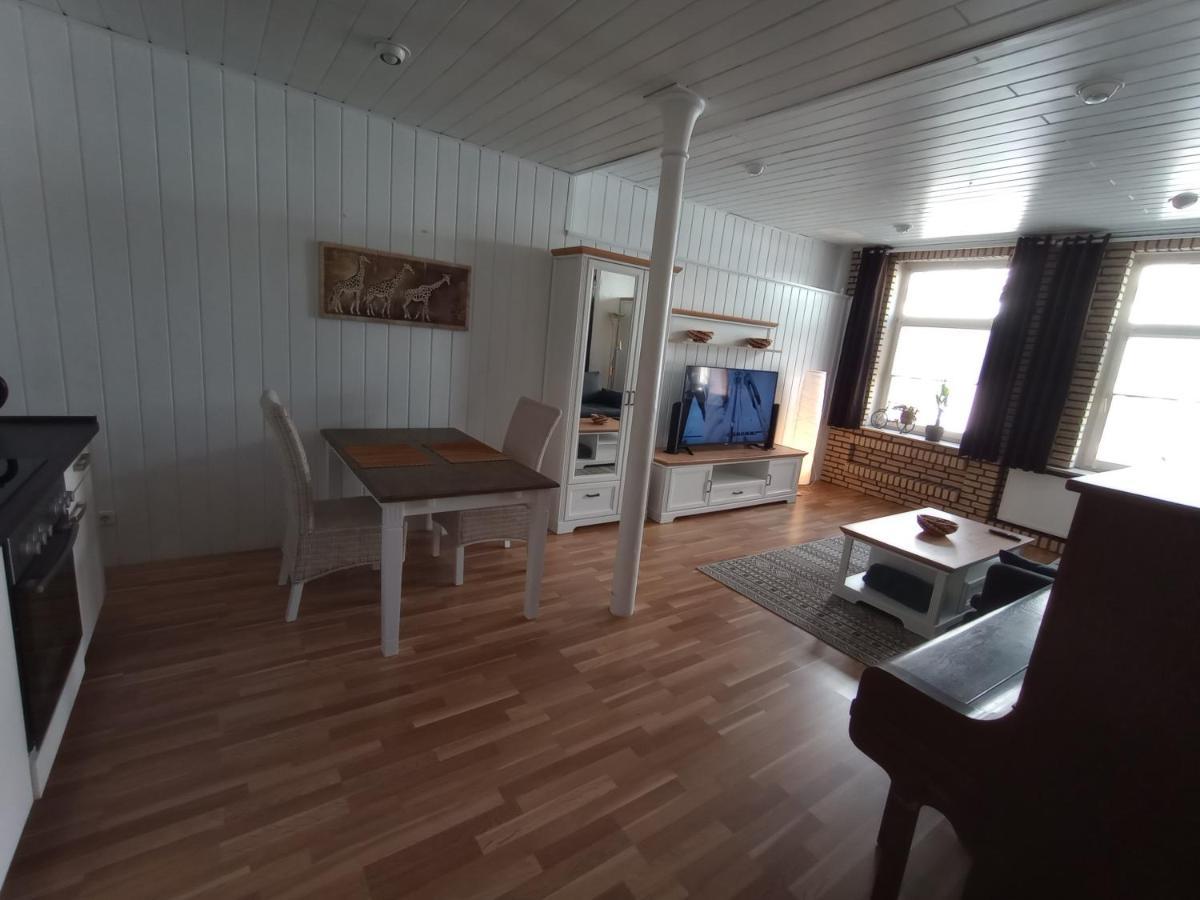 Damm 10 Apartment *